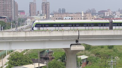 中捷再招募42人　最高薪資6萬5